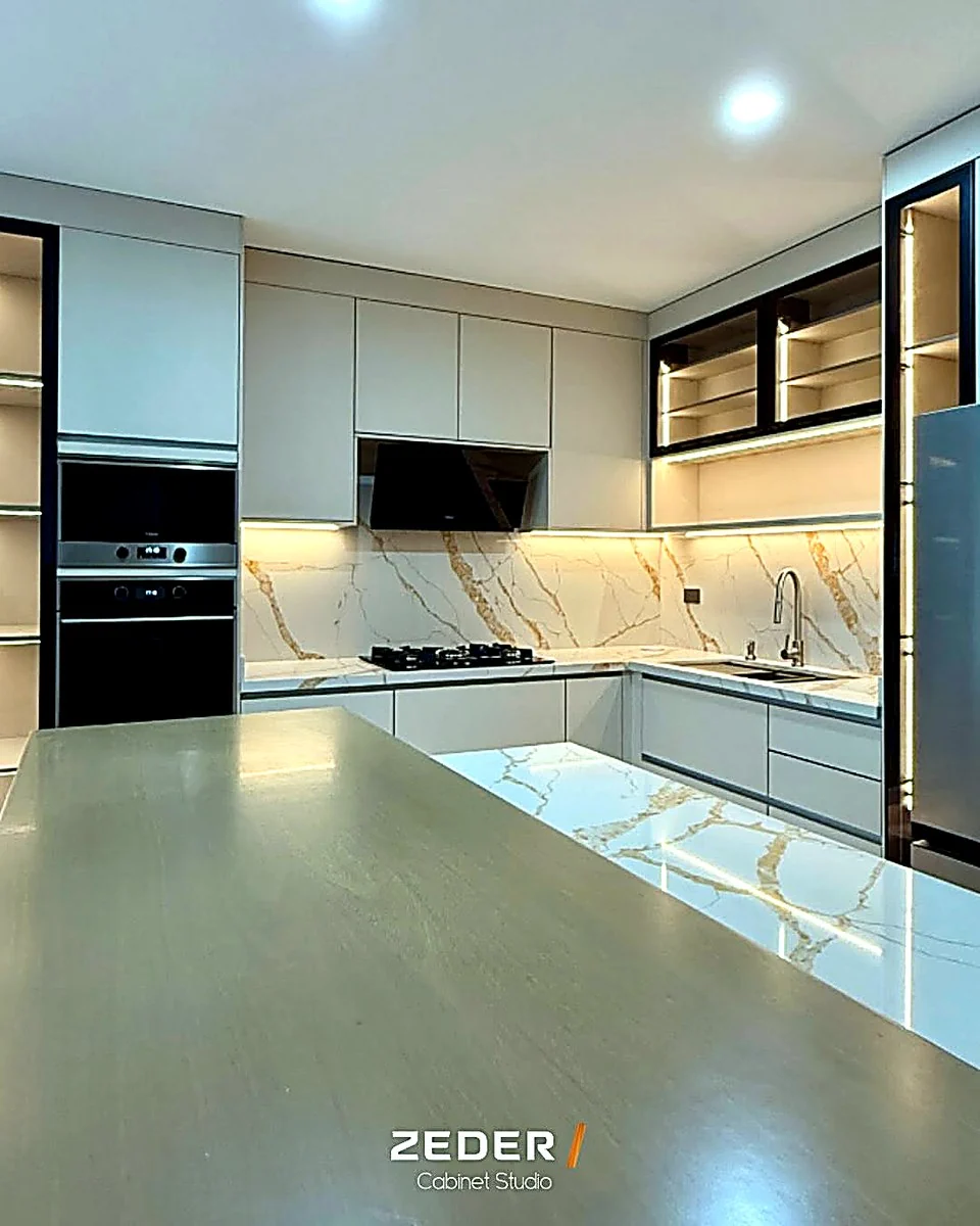 Zeder fb — fabricado a medida por Zeder Cabinet Studio